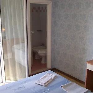 https://hotel-graziella.emilia-romagnahotels.net